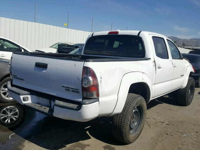 3TMJU62N29M087091 - 2009 TOYOTA TACOMA DOU WHITE photo 4