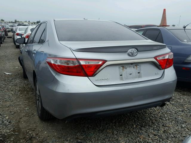 4T1BF1FK5FU898629 - 2015 TOYOTA CAMRY LE SILVER photo 3