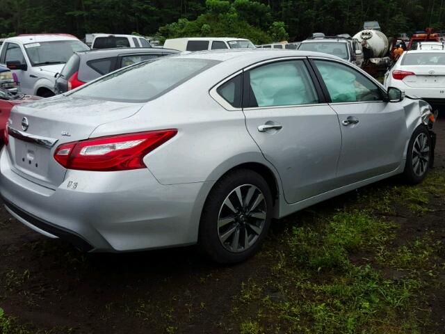 1N4AL3AP1HC287728 - 2017 NISSAN ALTIMA 2.5 SILVER photo 4