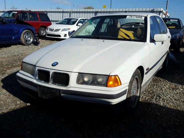 WBACB4327SFM21268 - 1995 BMW 325 I AUTO WHITE photo 2