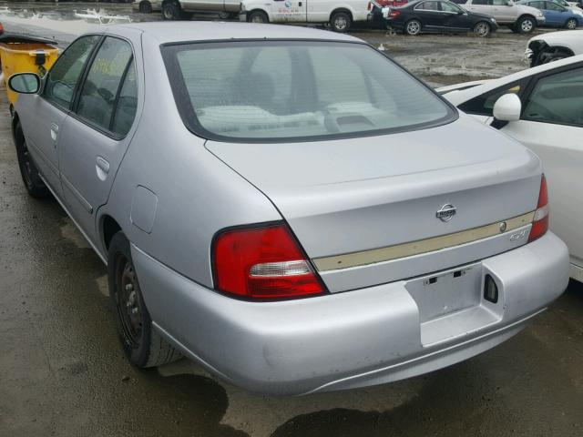 1N4DL01D4YC241330 - 2000 NISSAN ALTIMA XE SILVER photo 3