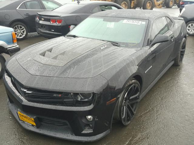 2G1FM1EP1F9801134 - 2015 CHEVROLET CAMARO ZL1 黑色 照片 2
