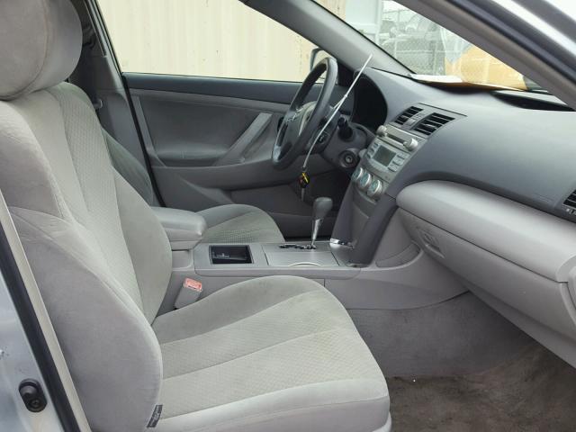 4T1BE46K67U575437 - 2007 TOYOTA CAMRY NEW SILVER photo 5