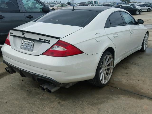 WDDDJ76XX6A012273 - 2006 MERCEDES-BENZ CLS 55 AMG WHITE photo 4