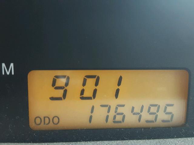 JTLKT334440162997 - 2004 TOYOTA SCION XB BLACK photo 8