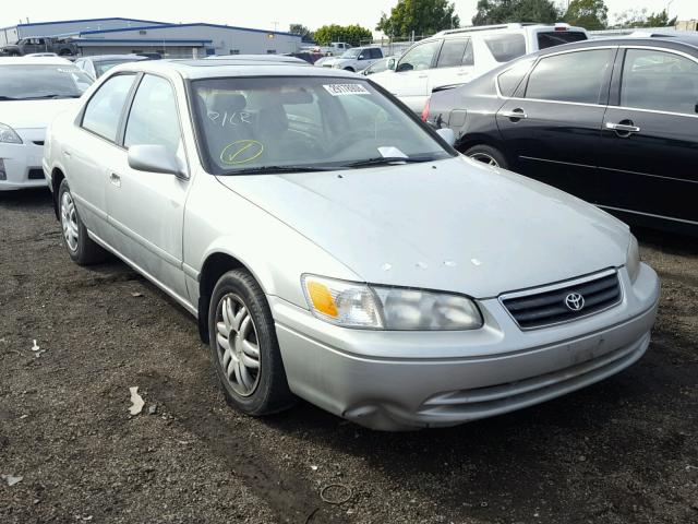 4T1BG22K2YU654187 - 2000 TOYOTA CAMRY CE SILVER photo 1