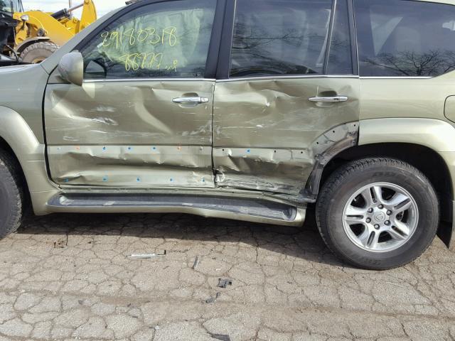 JTJBT20X280161306 - 2008 LEXUS GX 470 GREEN photo 9