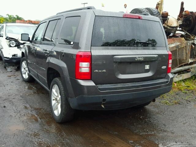 1C4NJRFB6GD645819 - 2016 JEEP PATRIOT LA GRAY photo 3