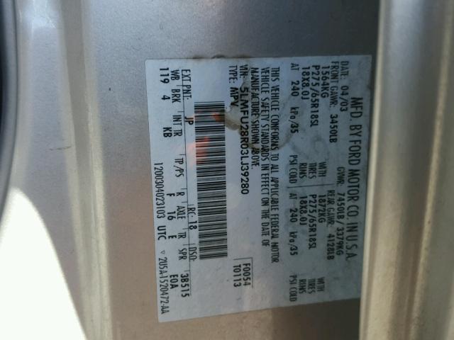 5LMFU28R03LJ39280 - 2003 LINCOLN NAVIGATOR SILVER photo 10