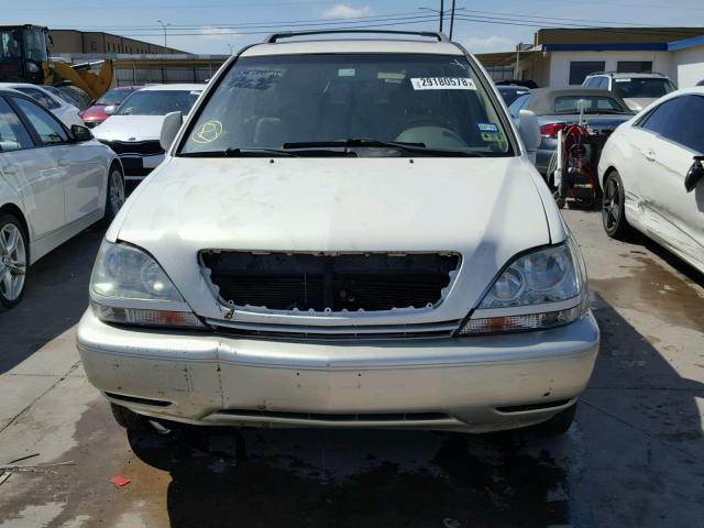 JTJGF10U720128886 - 2002 LEXUS RX 300 CREAM photo 9