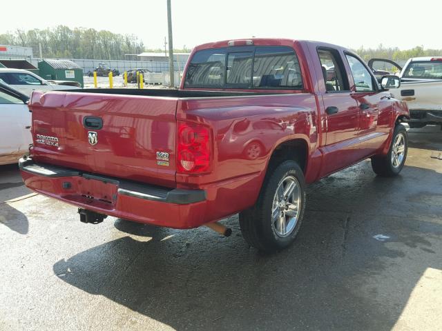 1D7HW48P77S186649 - 2007 DODGE DAKOTA QUA RED photo 4