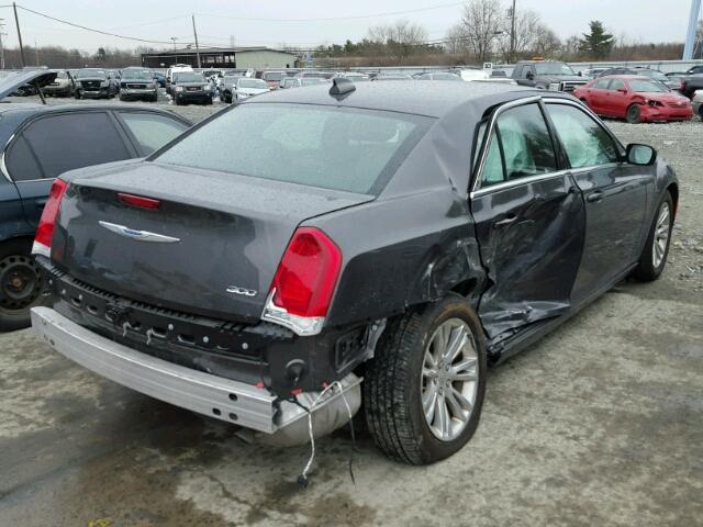 2C3CCAAG8HH582513 - 2017 CHRYSLER 300 LIMITE GRAY photo 4