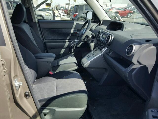 JTLZE4FE5B1124463 - 2011 TOYOTA SCION XB 棕色 照片 5