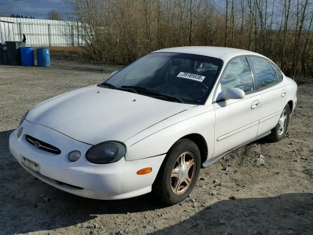 1FAFP53U2XG180753 - 1999 FORD TAURUS SE WHITE photo 2