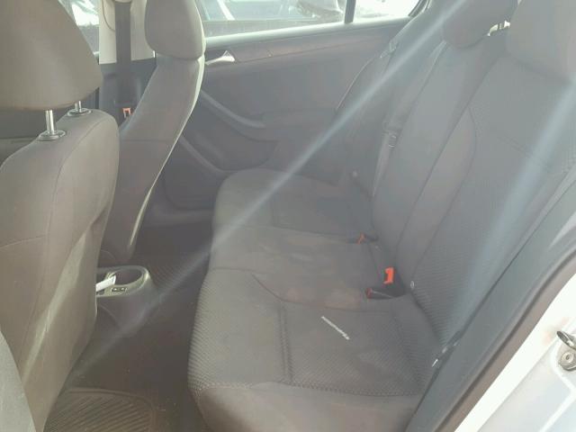 3VW2K7AJ5BM307809 - 2011 VOLKSWAGEN JETTA BASE Արծաթագույն լուսանկար 6