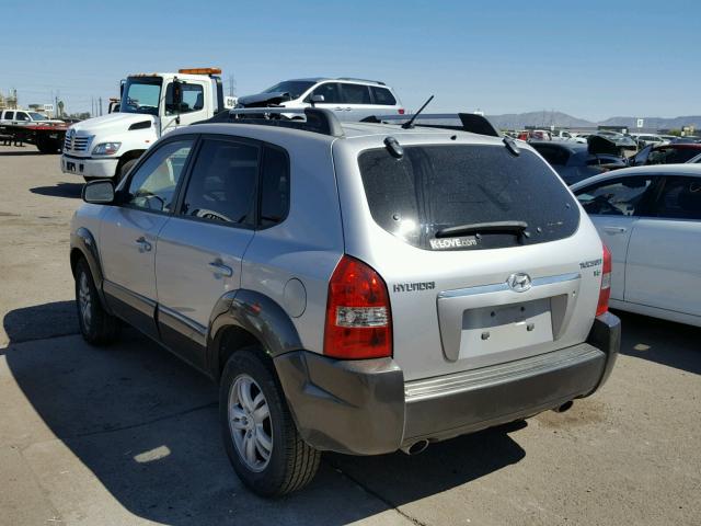 KM8JN12DX6U381686 - 2006 HYUNDAI TUCSON GLS SILVER photo 3