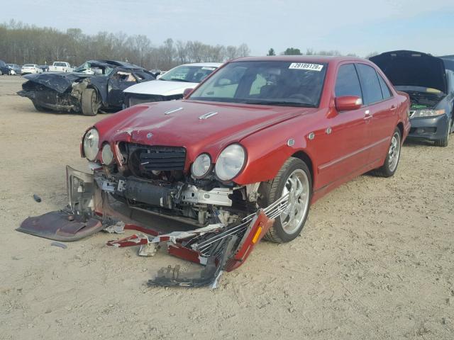 WDBJF70J02B478168 - 2002 MERCEDES-BENZ E 430 RED photo 2