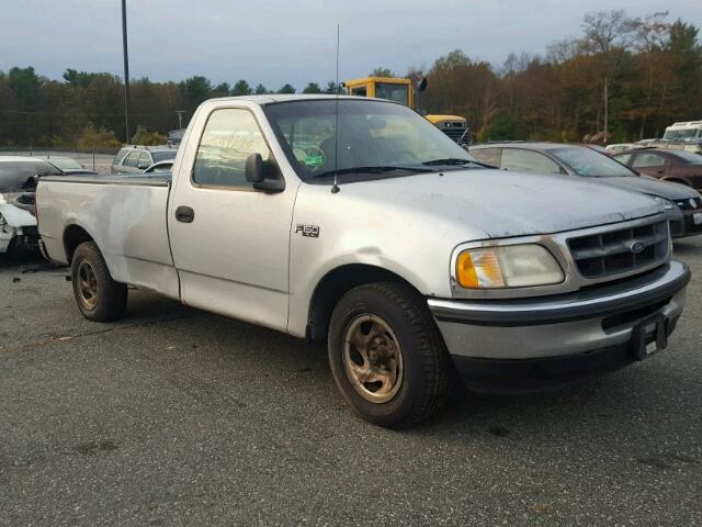 1FTZF1724WNA31086 - 1998 FORD F150 SILVER photo 1