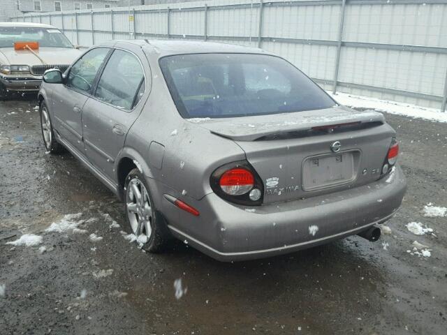 JN1DA31D43T501223 - 2003 NISSAN MAXIMA GLE SILVER photo 3