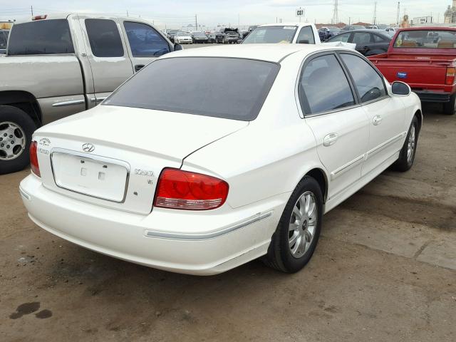 KMHWF35HX4A037688 - 2004 HYUNDAI SONATA GLS WHITE photo 4