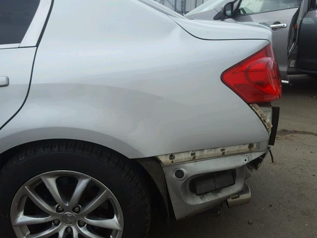 JNKBV61F77M806905 - 2007 INFINITI G35 SILVER photo 9