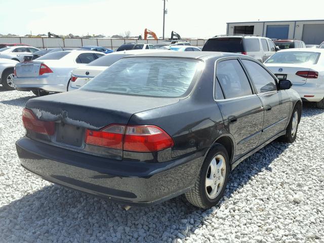 1HGCG5650WA101407 - 1998 HONDA ACCORD EX BLACK photo 4