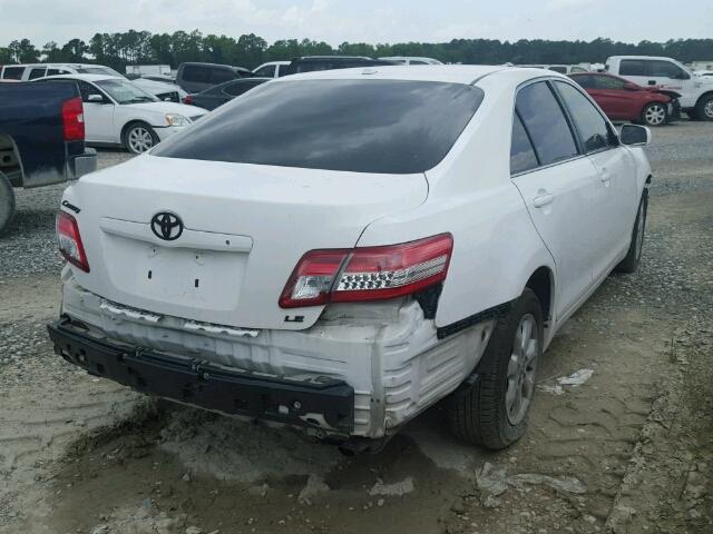 4T1BF3EK6BU591073 - 2011 TOYOTA CAMRY BASE WHITE photo 4