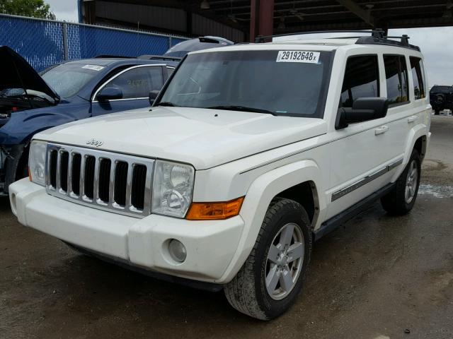 1J8HH58N28C161848 - 2008 JEEP COMMANDER WHITE photo 2