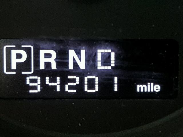 1J8HH58N28C161848 - 2008 JEEP COMMANDER WHITE photo 8