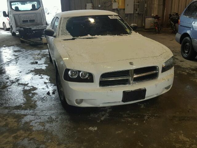 2B3KA43R17H819355 - 2007 DODGE CHARGER SE WHITE photo 9