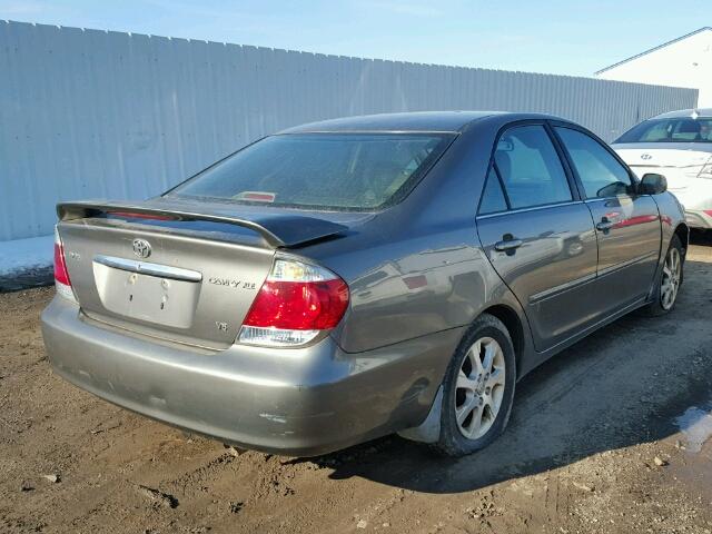 4T1BF30K75U621306 - 2005 TOYOTA CAMRY LE GRAY photo 4