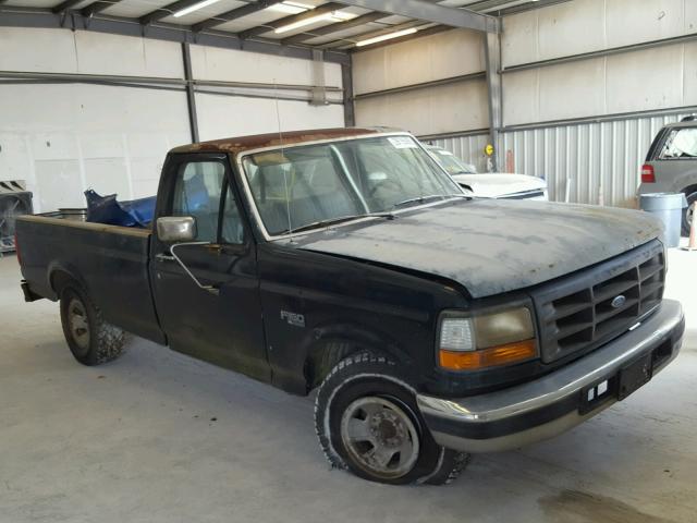 1FTDF15Y7PNA61623 - 1993 FORD F150 GREEN photo 1