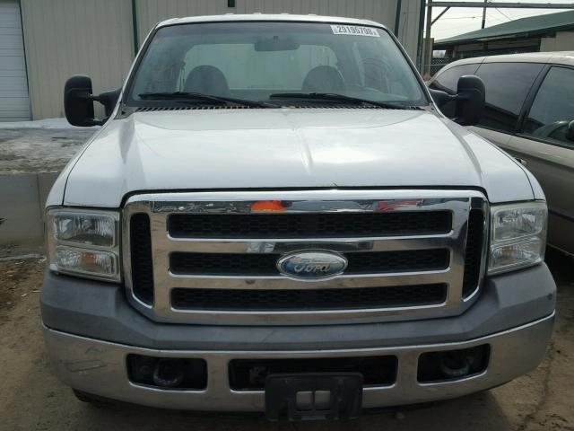 1FTSW20P65EB49684 - 2005 FORD F250 SUPER WHITE photo 9