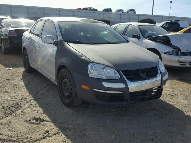 3VWJZ7AJ2AM006890 - 2010 VOLKSWAGEN JETTA S SILVER photo 1