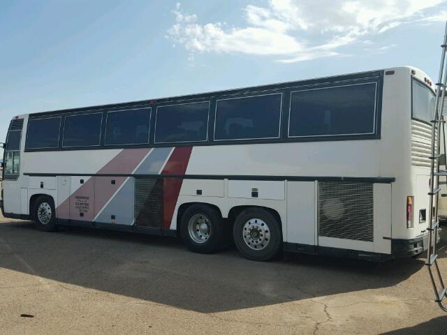 WKK138TA8R1030376 - 1994 EVOBUS SETRA 215 WHITE photo 3