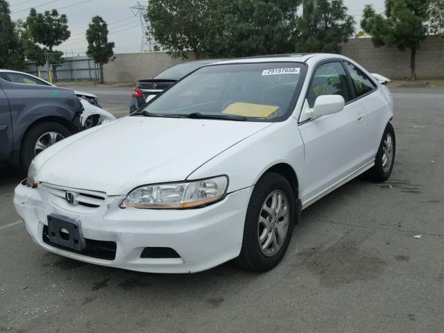 1HGCG22562A031426 - 2002 HONDA ACCORD EX WHITE photo 2