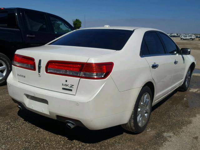 3LNDL2L38BR775672 - 2011 LINCOLN MKZ HYBRID WHITE photo 4