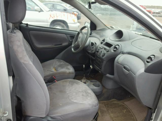 JTDAT123910136363 - 2001 TOYOTA ECHO GRAY photo 5