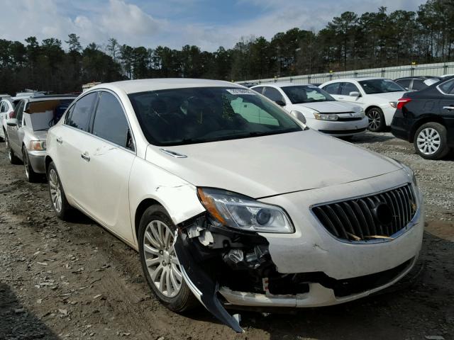 2G4GT5GK9C9109007 - 2012 BUICK REGAL PREM WHITE photo 1