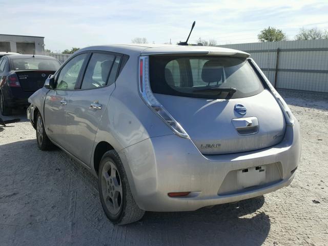 JN1AZ0CP8BT004482 - 2011 NISSAN LEAF SV SILVER photo 3