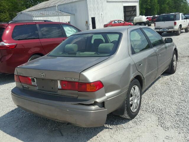 4T1BG22K8YU656865 - 2000 TOYOTA CAMRY CE GRAY photo 4