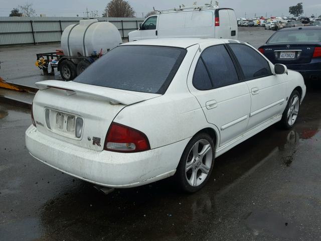 3N1AB51DX2L713963 - 2002 NISSAN SENTRA SE- WHITE photo 4