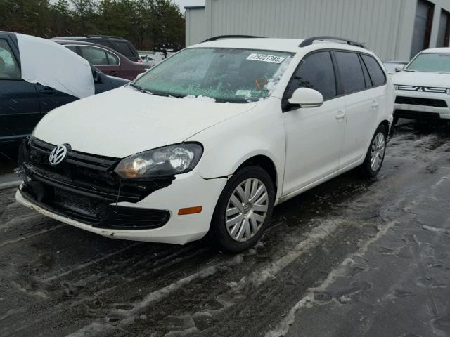 3VWPZ7AJ5BM713543 - 2011 VOLKSWAGEN JETTA S 白色 照片 2