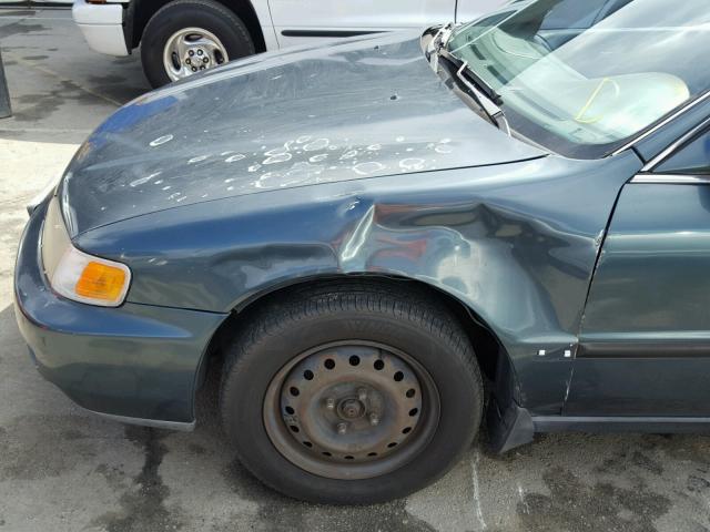 1HGCD5631VA211713 - 1997 HONDA ACCORD LX GREEN photo 9