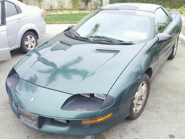 2G1FP22S4R2208158 - 1994 CHEVROLET CAMARO GREEN photo 2