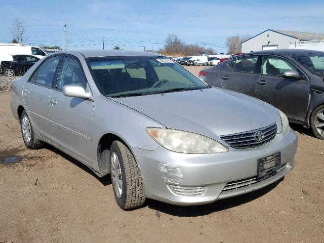 4T1BE32K85U567031 - 2005 TOYOTA CAMRY LE SILVER photo 1