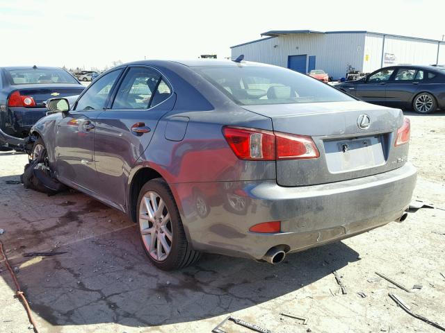 JTHCF5C2XC5054112 - 2012 LEXUS IS 250 GRAY photo 3