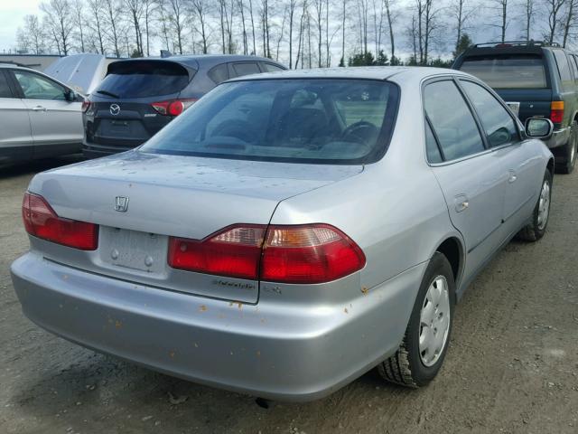 JHMCG5648YC029724 - 2000 HONDA ACCORD LX SILVER photo 4