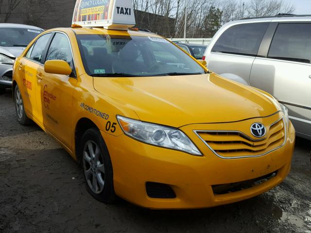 4T4BF3EK8BR213004 - 2011 TOYOTA CAMRY BASE YELLOW photo 1