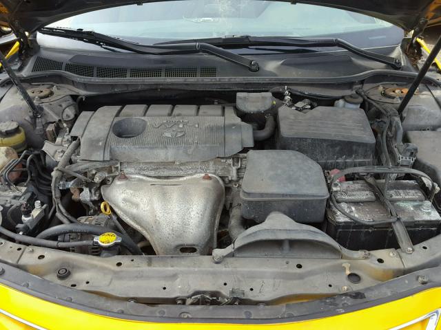 4T4BF3EK8BR213004 - 2011 TOYOTA CAMRY BASE YELLOW photo 7